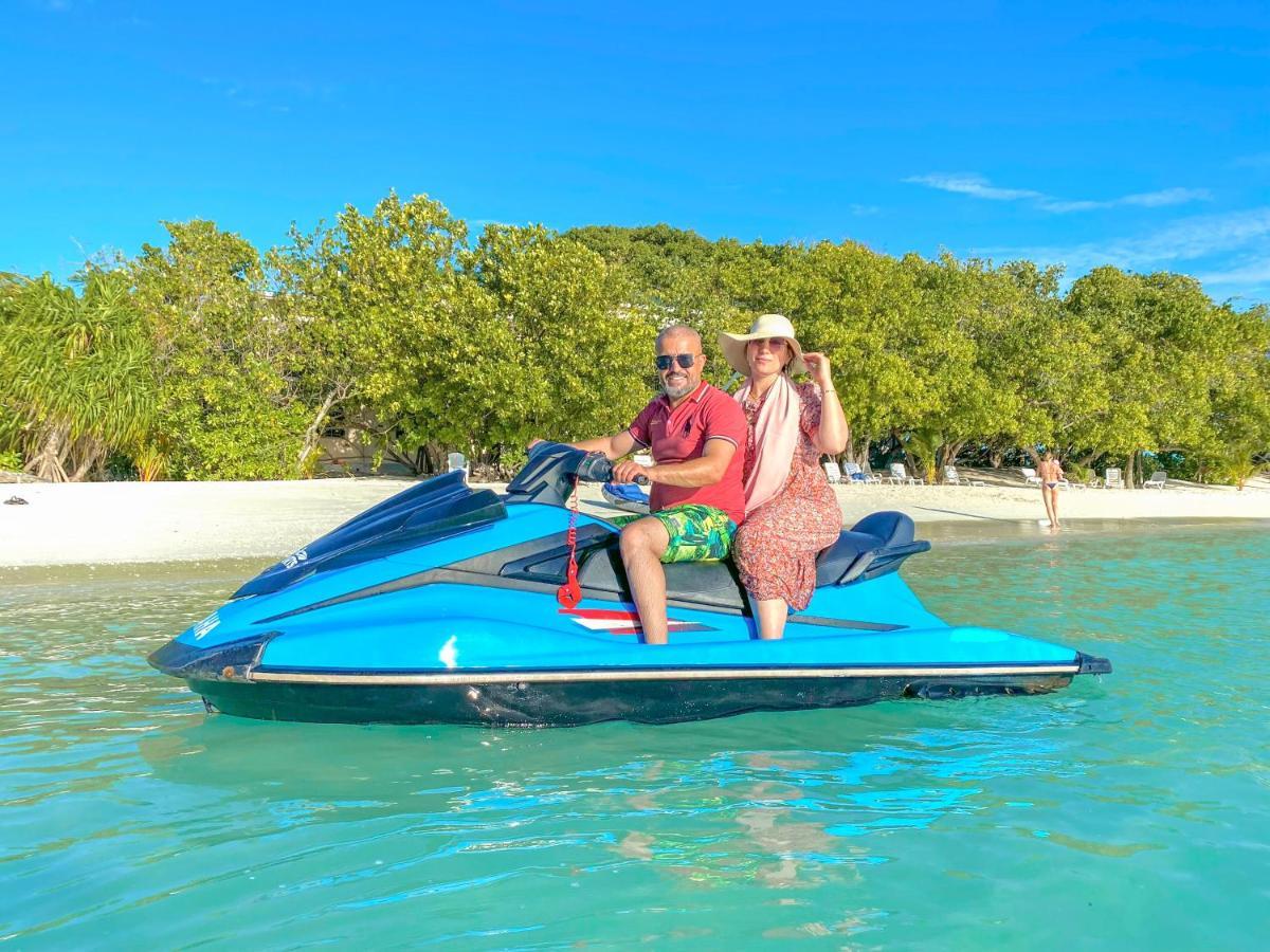 Leisure Inn Guest House Bodufolhudhoo Bagian luar foto