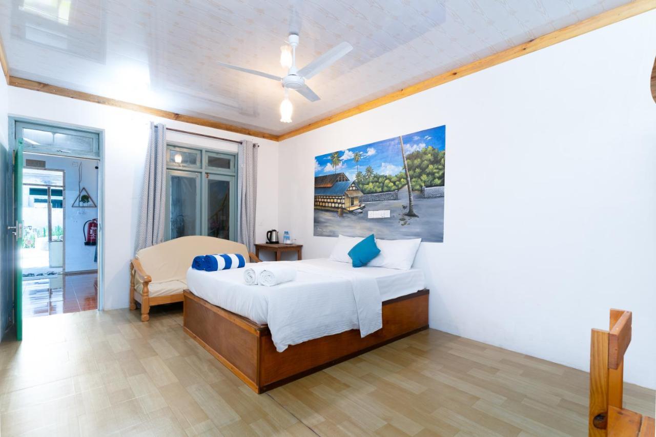 Leisure Inn Guest House Bodufolhudhoo Bagian luar foto